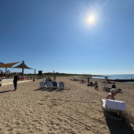 Diana Hats 1b, Pool, Center * Paphos